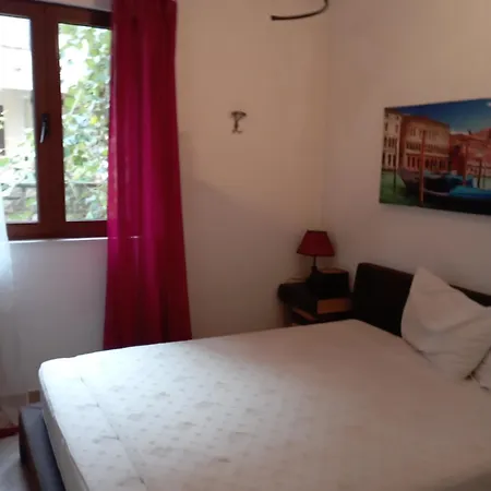Apartament Aleksa *